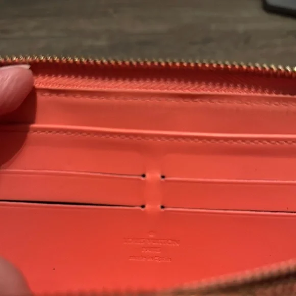 Louis Vuitton Peach and Gray Wallet - Picture 15 of 15